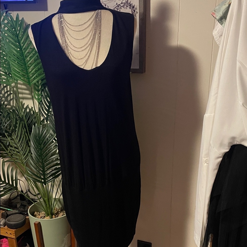 VENUS Black Sleeveless Mini Dress